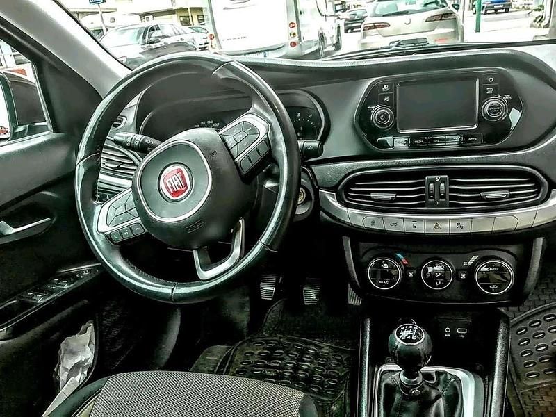 Usata Fiat Tipo Opening Edition 120 CV (88 kW) 2016 Berlina