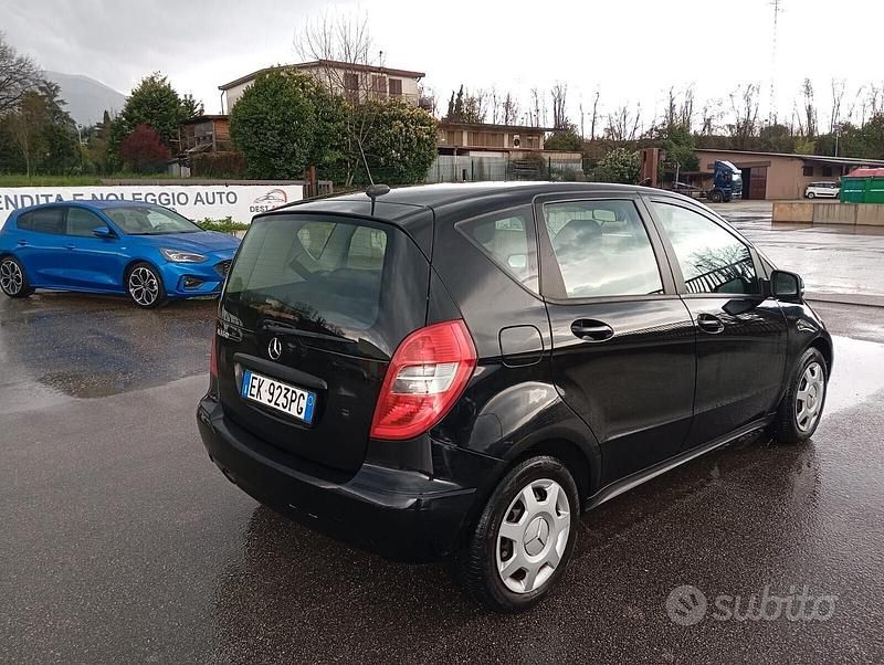 Usata Mercedes A160 95 CV (69 kW) 2011 Nero Berlina