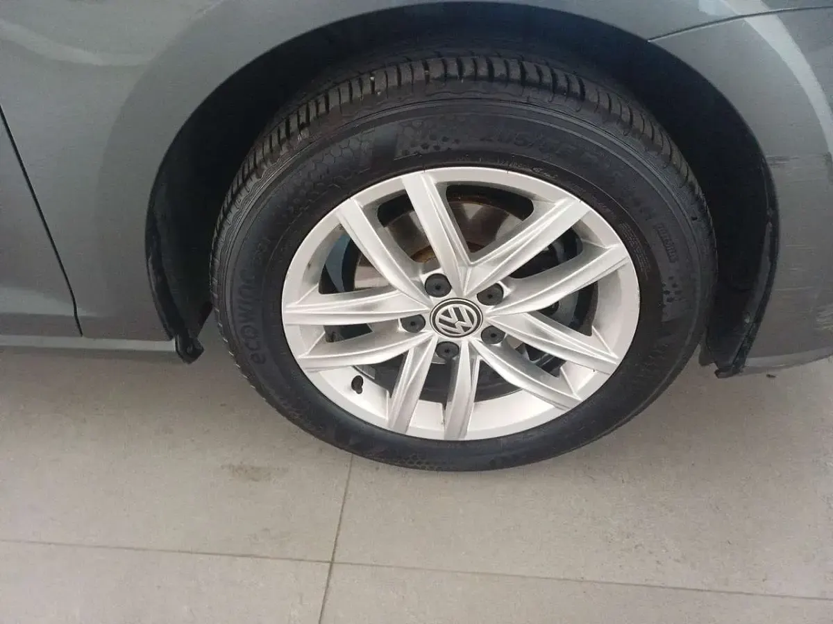Usata VW Golf VII Business 116 CV (85 kW) 2016 Grigio Berlina