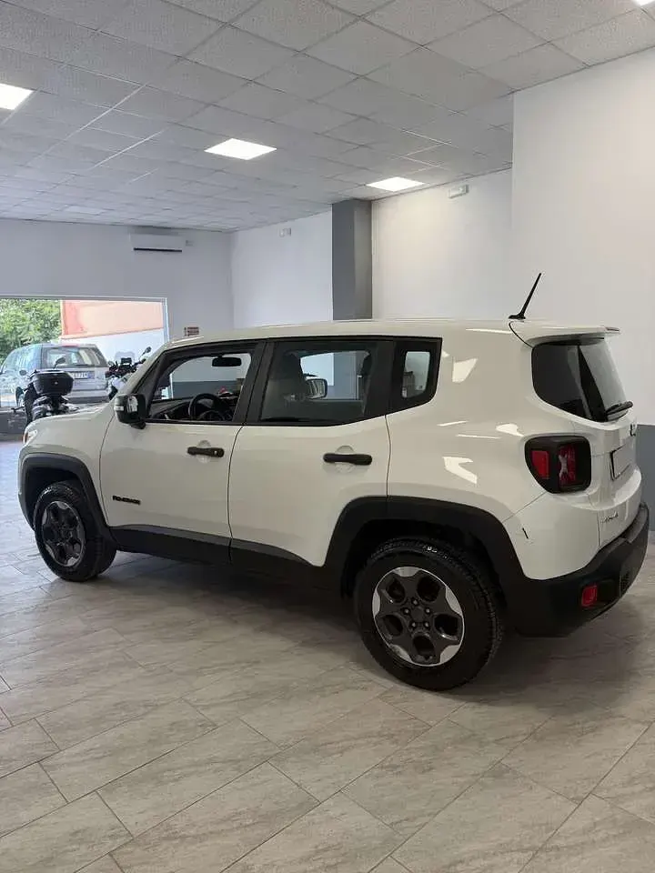 Usata Jeep Renegade Sport 120 CV (88 kW) 2017 Other SUV