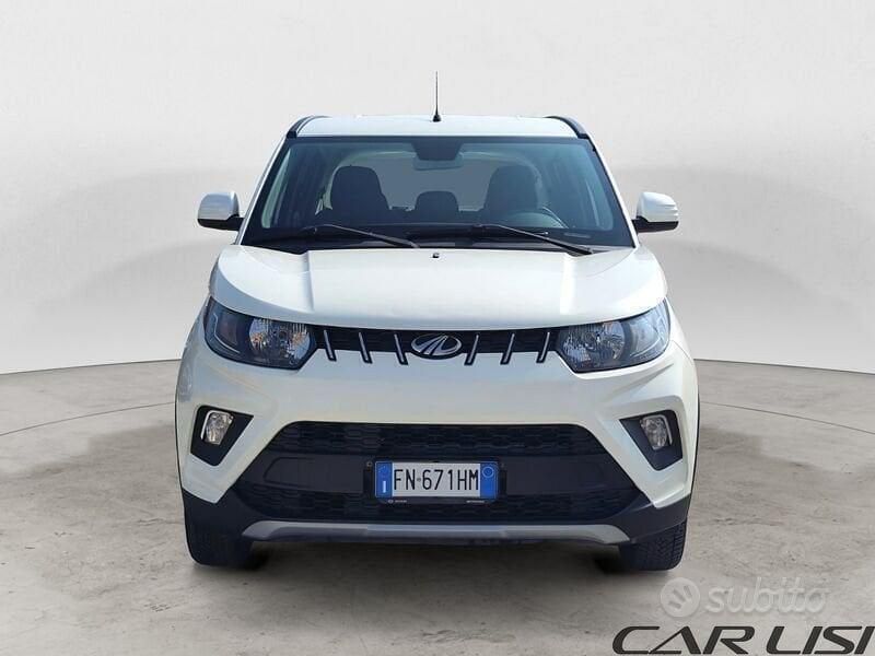 Usata 2018 Mahindra KUV100 Due volumi | 8500 € (Buon prezzo) - Immagine 1/2