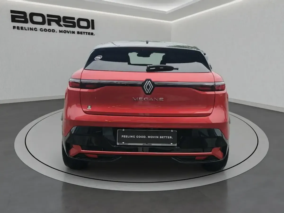 Usata Renault Mégane Techno 55 kW (75 CV) 2023 Bic. rosso/nero SUV