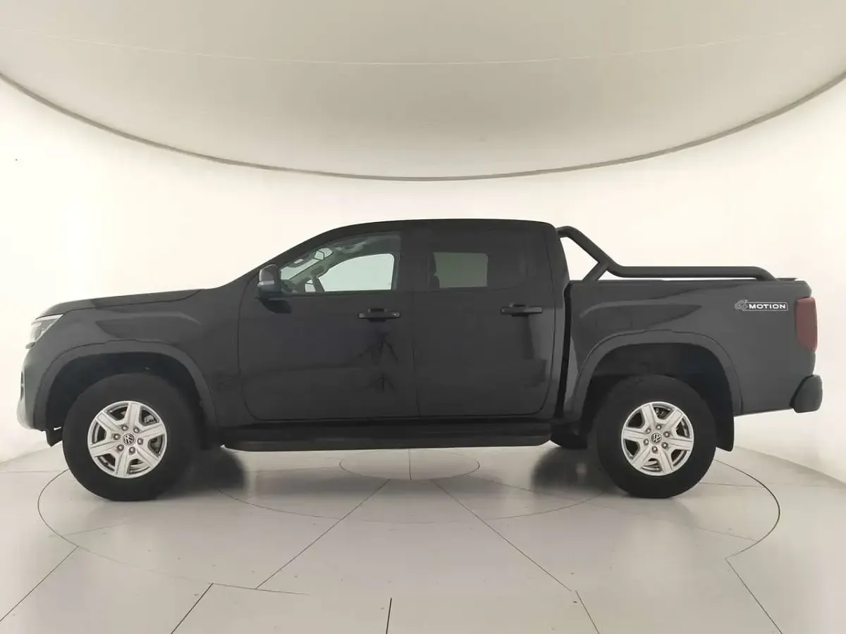 Occasion VW Amarok Life 205 PK (150 kW) 2024 Zwart Pickup