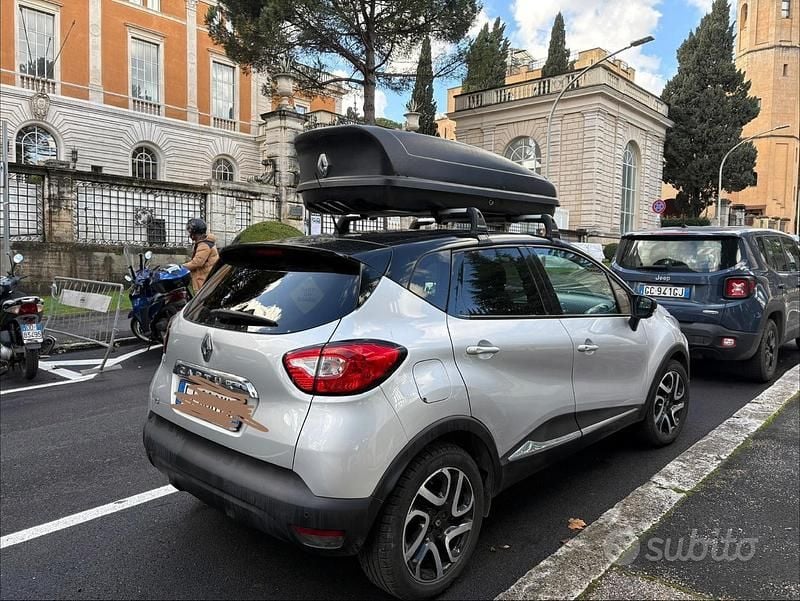 Usata Renault Captur 90 CV (66 kW) 2014 Grigio SUV