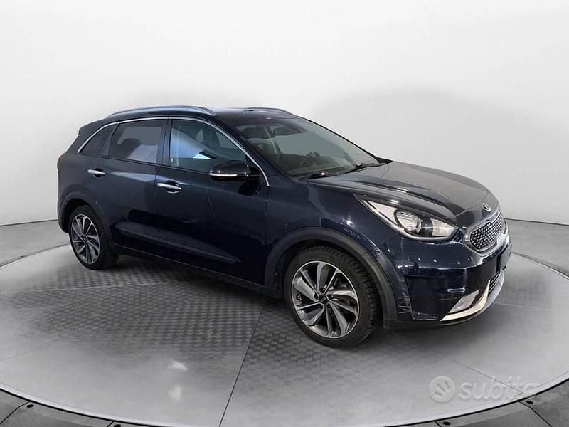 Usata Kia Niro Style 141 CV (103 kW) 2017 Blu SUV