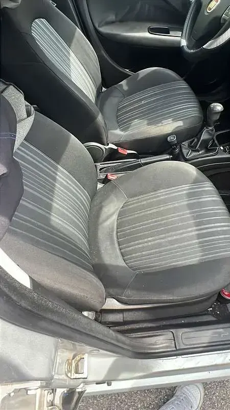 Usata Fiat Punto Active 69 CV (50 kW) 2012 Utilitaria