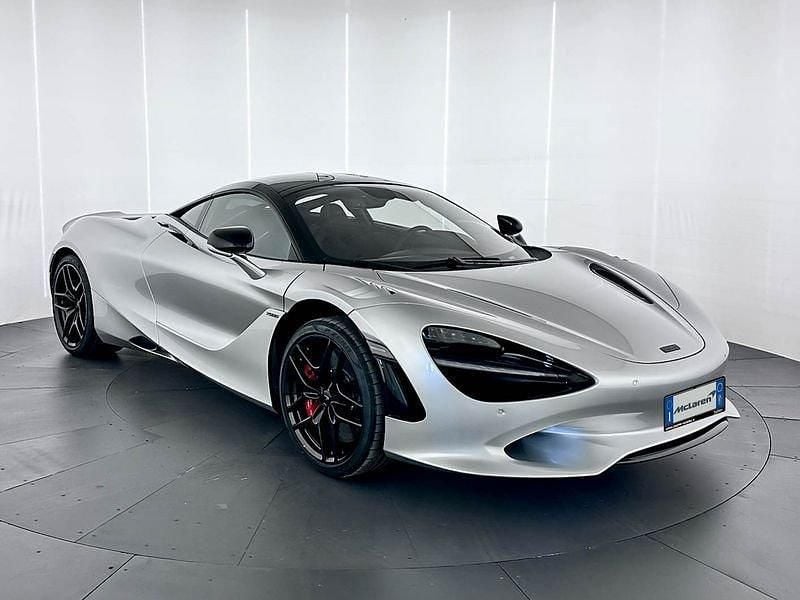 Nuova McLaren 750S 751 CV (552 kW) 2026 Argento Coupé