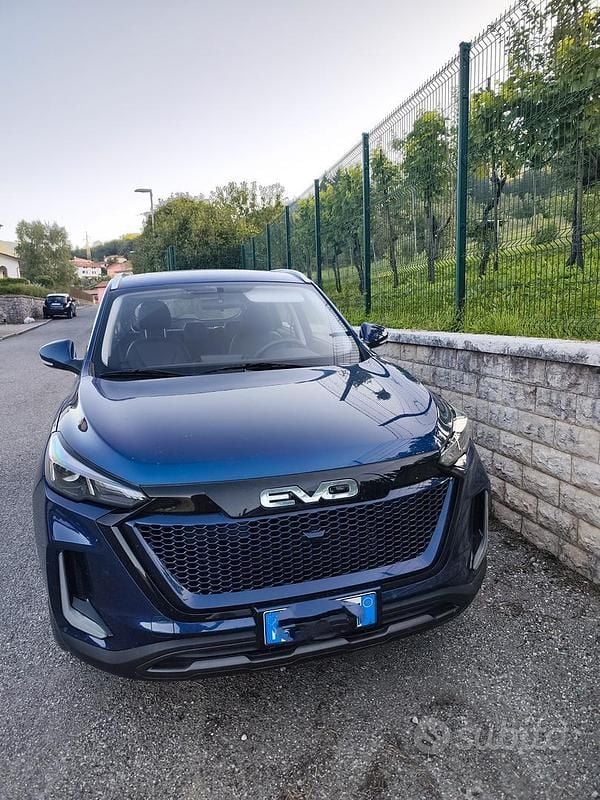 Usata EVO Evo 5 127 CV (93 kW) 2024 Blu SUV