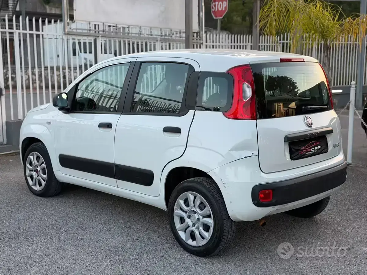 Usata Fiat Panda Easy 80 CV (58 kW) 2013 Bianco Utilitaria