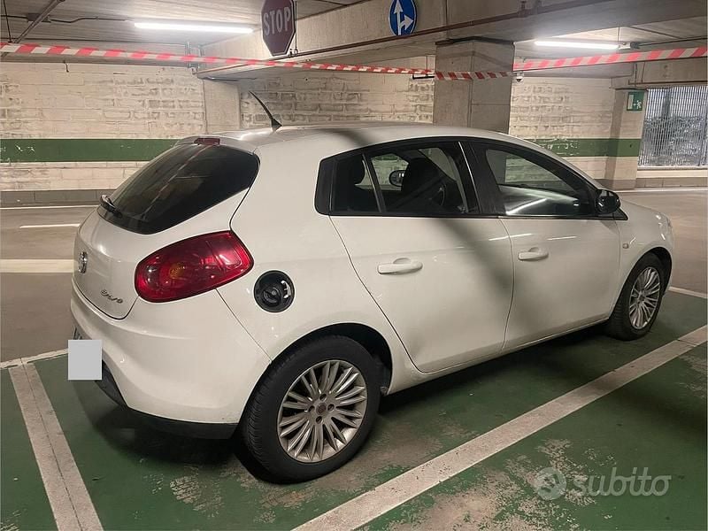 Usata Fiat Bravo Emotion 105 CV (77 kW) 2009 Utilitaria