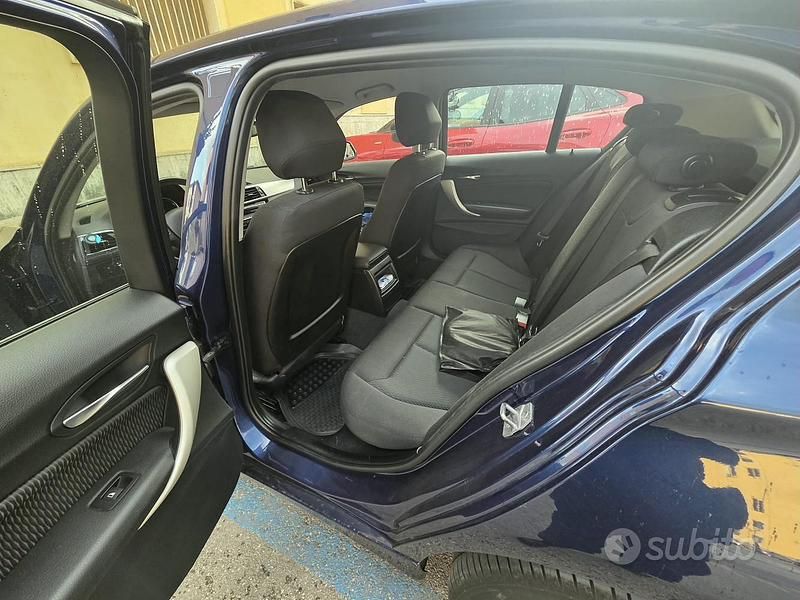 Usata BMW 116 2018 Blu Utilitaria