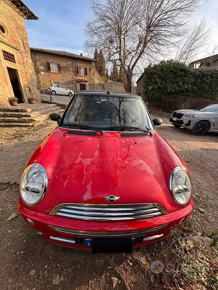 Usata Mini One Cabriolet 90 CV (66 kW) 2006 Rosso Cabrio