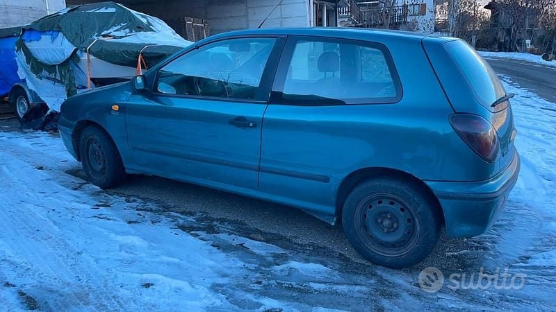 Usata Fiat Bravo 80 CV (58 kW) 1997 Verde Utilitaria