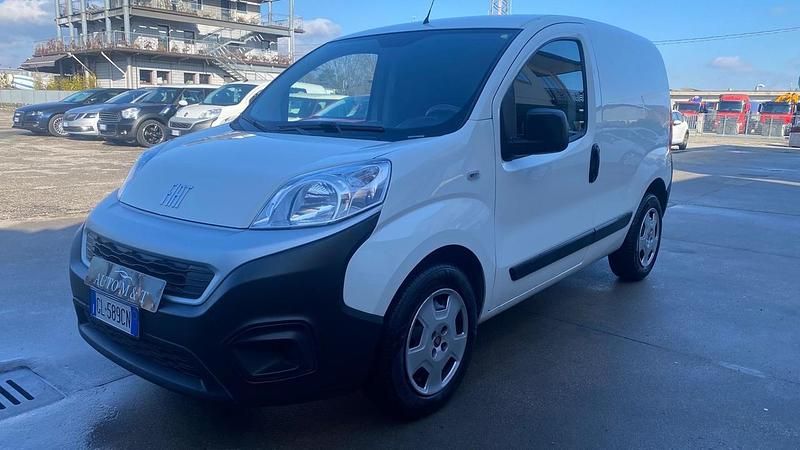 Usata Fiat Fiorino 95 CV (69 kW) 2022 Bianco Monovolume
