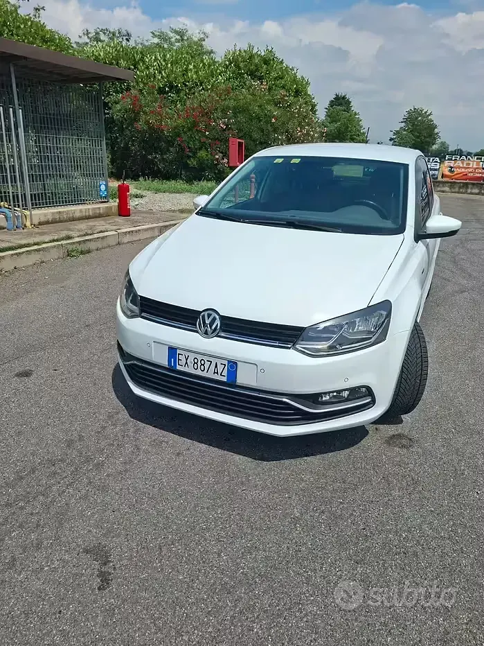 Usata VW Polo 75 CV (55 kW) 2014 Bianco Berlina