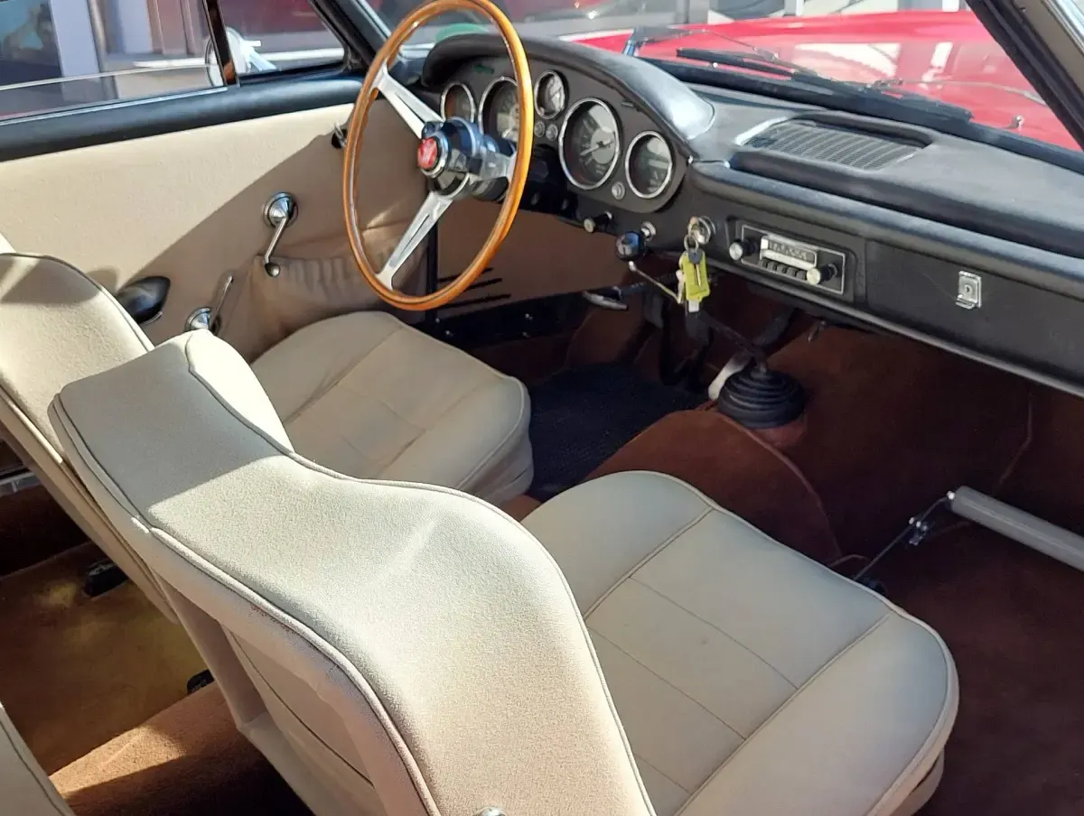 Usata Fiat 2300 S 136 CV (100 kW) 1963 Rosso Coupé