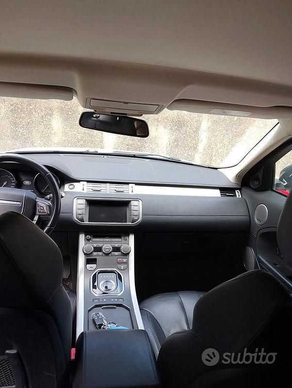 Usata Land Rover Range Rover evoque Pure 150 CV (110 kW) 2015 Bianco SUV