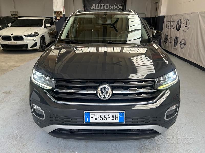 Usata VW T-Cross Advance 95 CV (69 kW) 2019 Grigio SUV