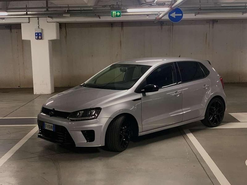 Usata VW Polo Highline 105 CV (77 kW) 2011 Grigio Berlina