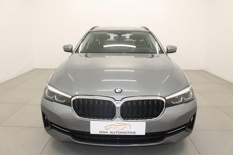 Usata BMW 518 Luxury Line 150 CV (110 kW) 2022 Arancione Station wagon