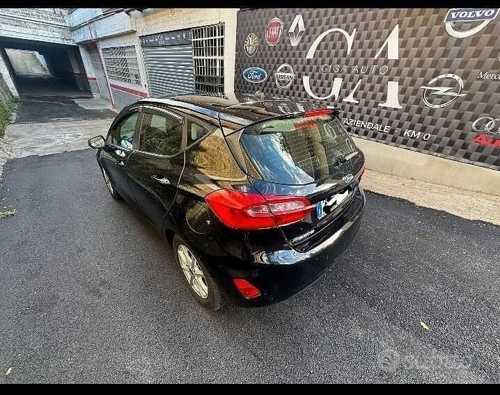 Usata Ford Fiesta Titanium 75 CV (55 kW) 2022 Nero Berlina