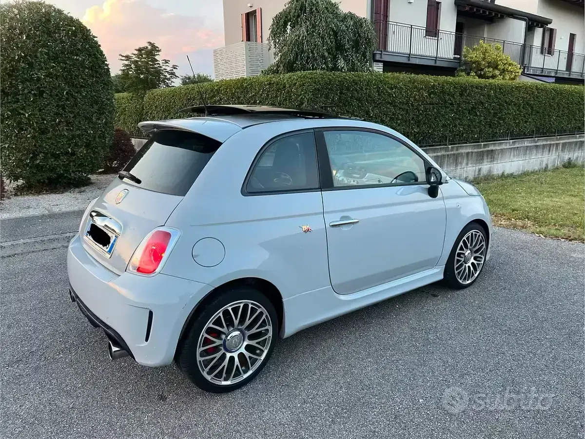 Usata Abarth 500 135 CV (99 kW) 2010 Berlina