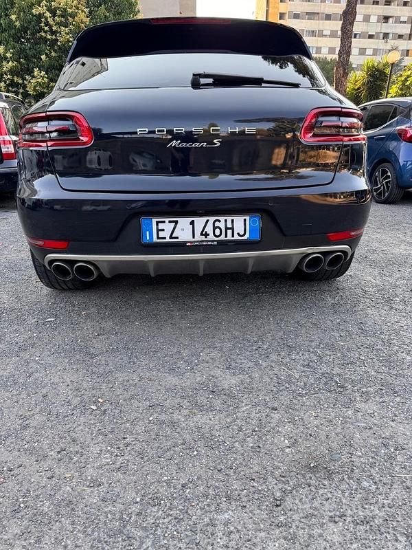 Usata Porsche Macan 250 CV (183 kW) 2015 Nero SUV