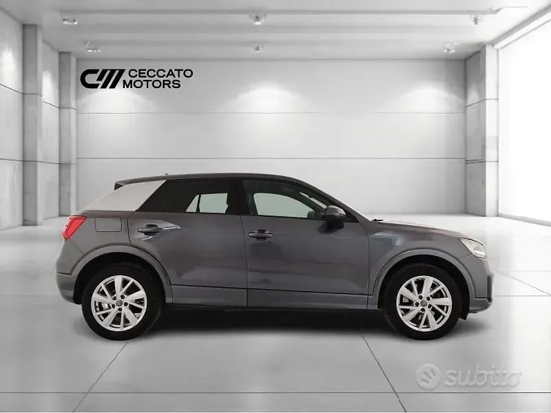 Occasion Audi Q2 S-Line 116 ch (85 kW) 2017 Gris SUV