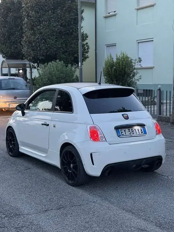 Usata Abarth 500 Custom 135 CV (99 kW) 2015 Utilitaria