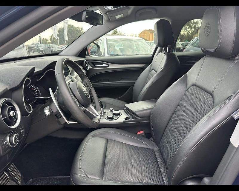 Usata Alfa Romeo Stelvio Executive 190 CV (139 kW) 2020 Blu SUV