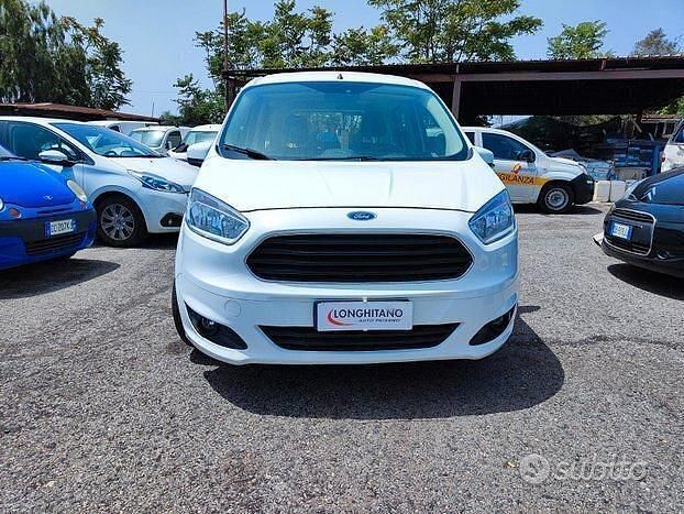 Usata Ford Tourneo Courier 110 CV (80 kW) 2016 Bianco Monovolume