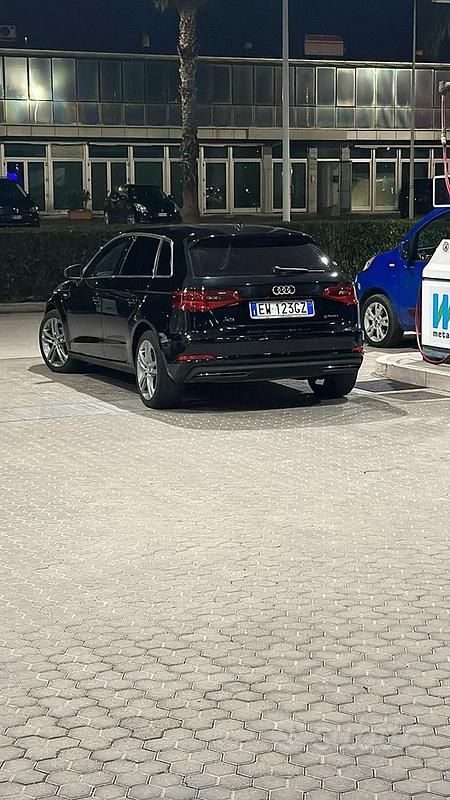 Nero Usata 2014 Audi A3 Due volumi | 12.000 € (Buon prezzo) - Immagine 1/4