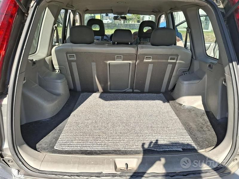 Usata Nissan X-Trail 2003 Grigio SUV