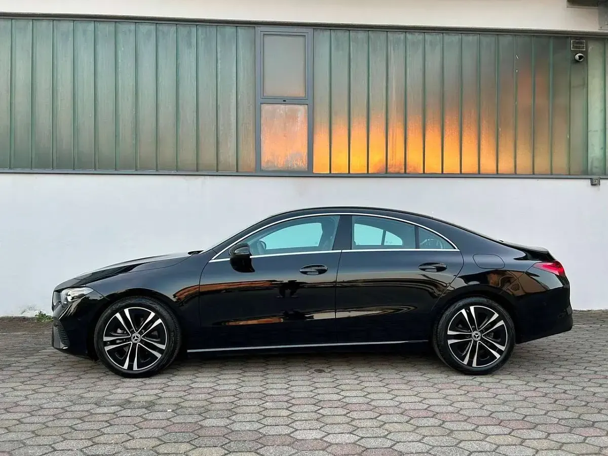 Usata Mercedes CLA180 136 CV (100 kW) 2024 Nero Berlina