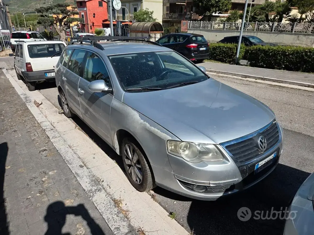 Usata VW Passat Comfortline 150 CV (110 kW) 2009 Grigio Station wagon