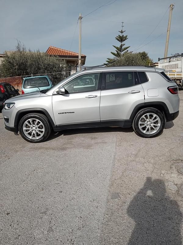 Usata Jeep Compass 130 CV (95 kW) 2020 Argento SUV