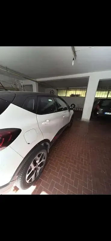 Usata Renault Captur Iconic 90 CV (66 kW) 2017 SUV