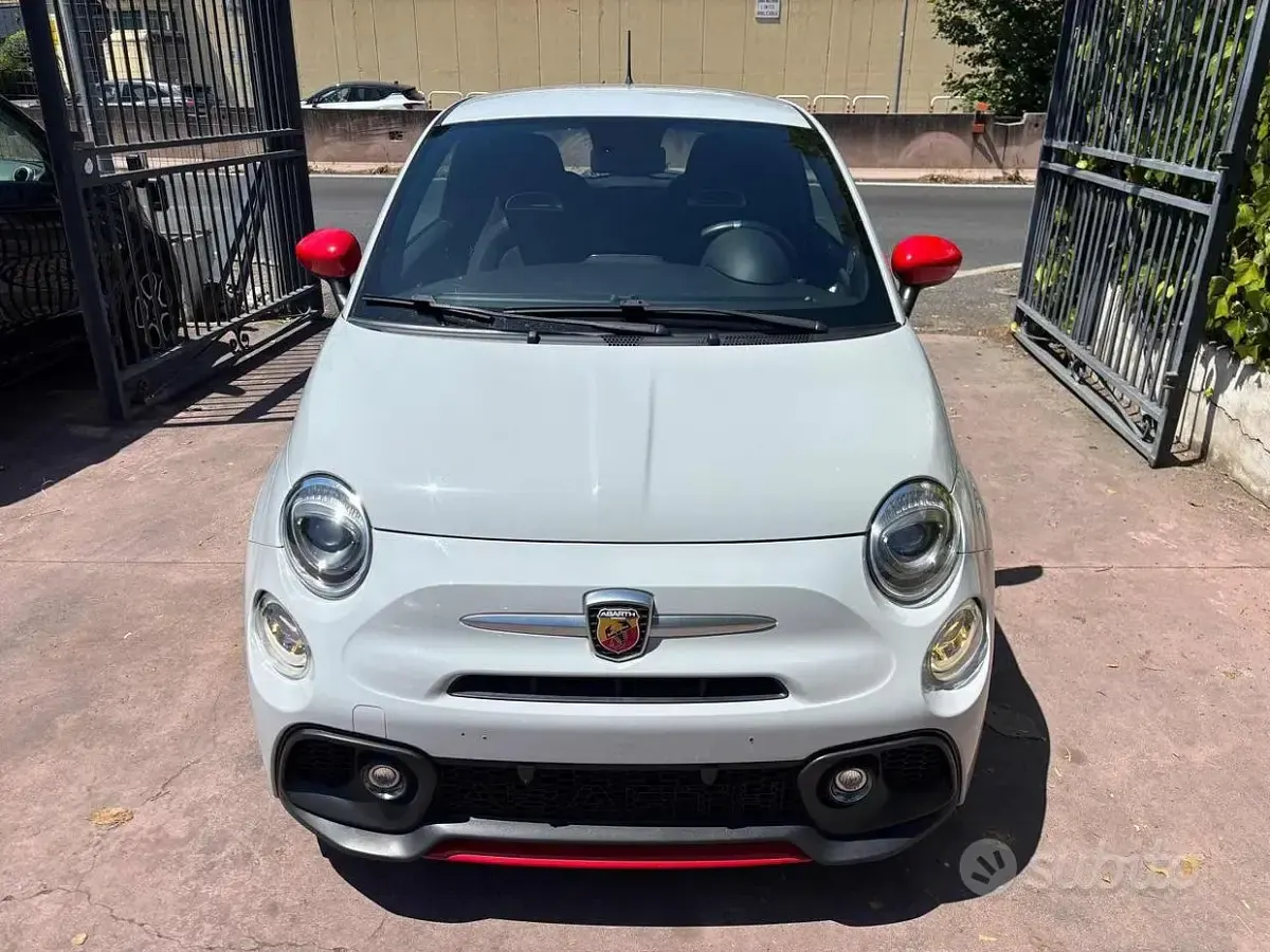 Usata Abarth 595 70th Anniversary 160 CV (117 kW) 2019 Grigio gesso Utilitaria