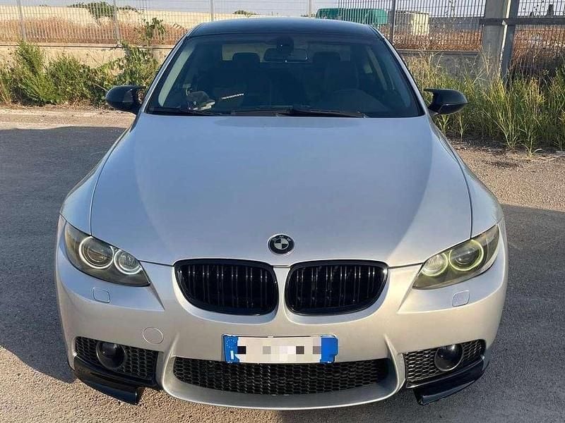 Usata BMW 320 M Sport 177 CV (130 kW) 2007 Grigio Coupé