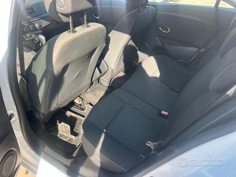 Usata Renault Mégane 110 CV (80 kW) 2012 Grigio Berlina