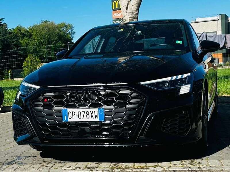 Nero Usata 2023 Audi S3 Tre volumi | 46.000 € (Molto cara) - Immagine 1/4