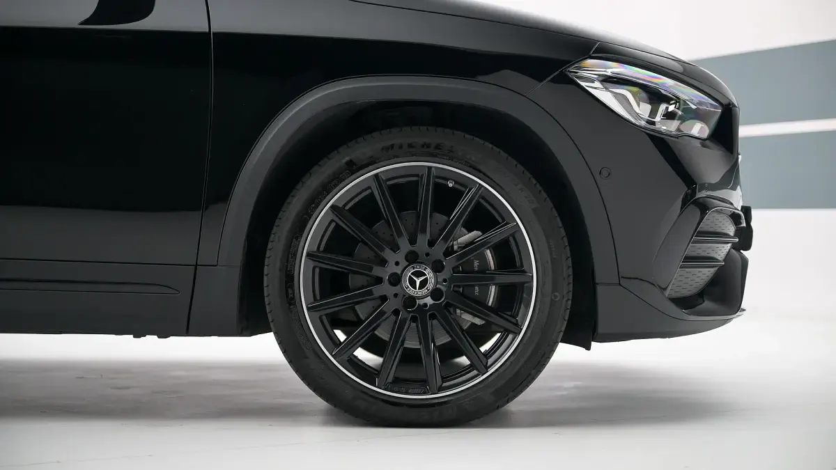 Usata Mercedes GLA200 Premium 150 CV (110 kW) 2022 Nero SUV