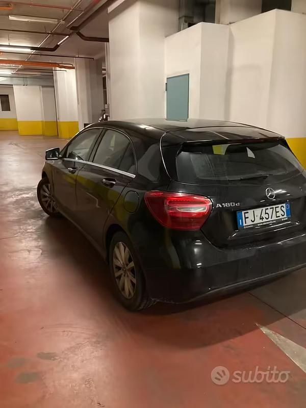 Usata Mercedes CLA180 2017 Nero Berlina