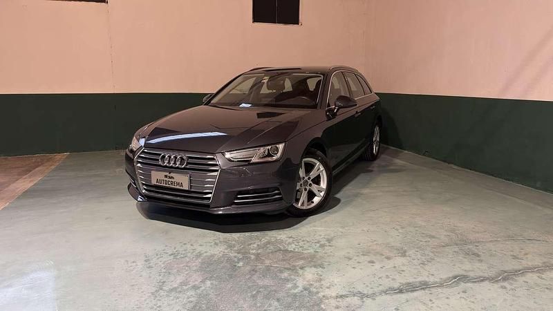 Usata Audi A4 Sport 150 CV (110 kW) 2018 Grigio platinum Station wagon