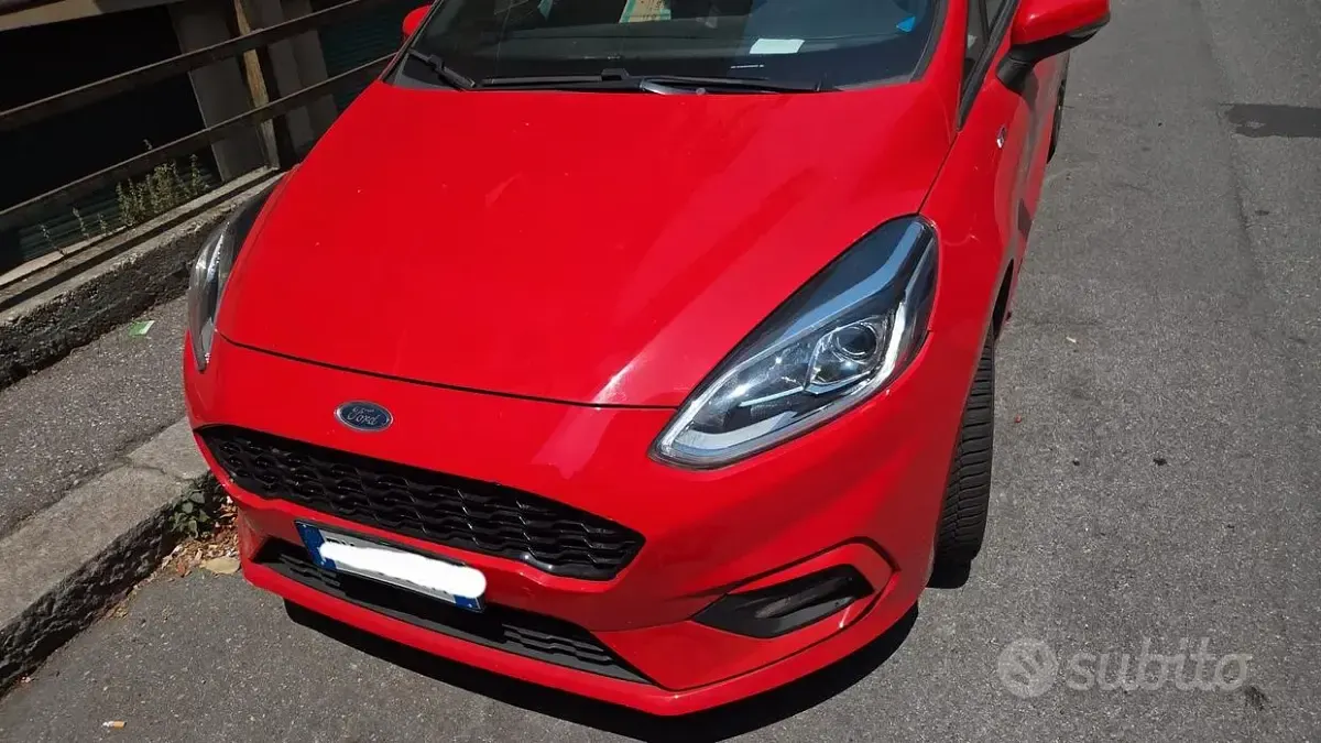 Usata Ford Fiesta ST-Line 86 CV (63 kW) 2019 Rosso Utilitaria