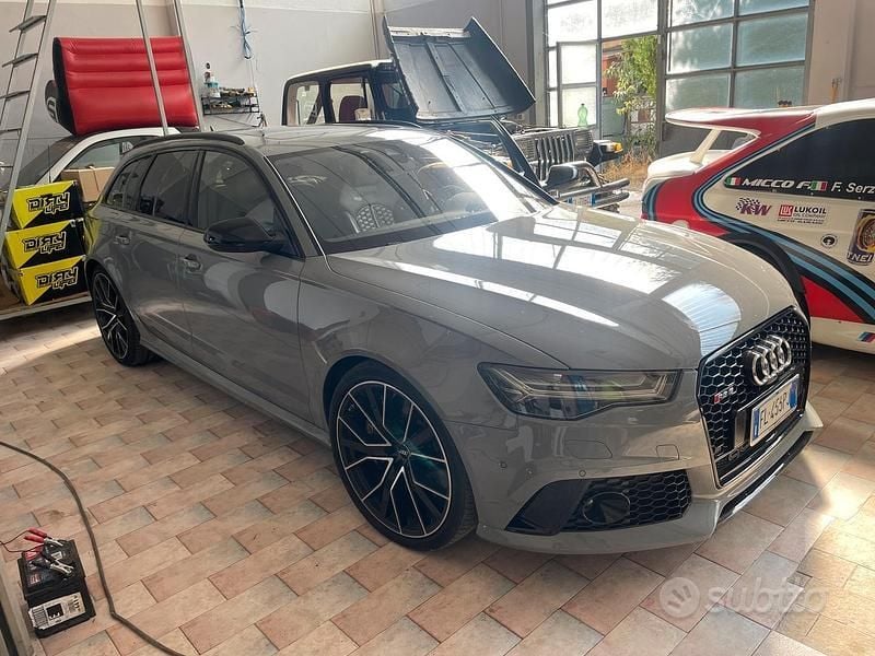 Usata Audi RS6 560 CV (411 kW) 2017 Grigio Station wagon