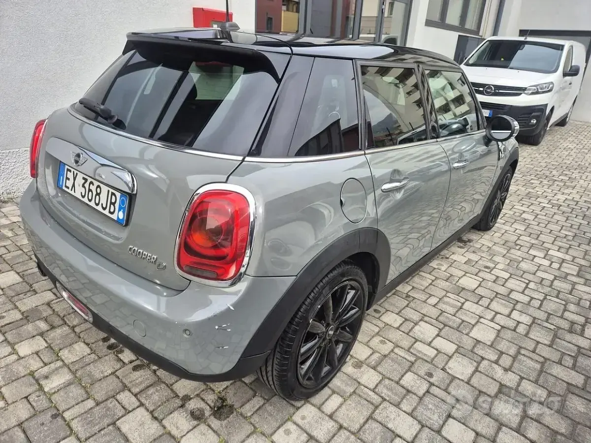 Usata Mini Cooper D 116 CV (85 kW) 2014 Grigio Utilitaria