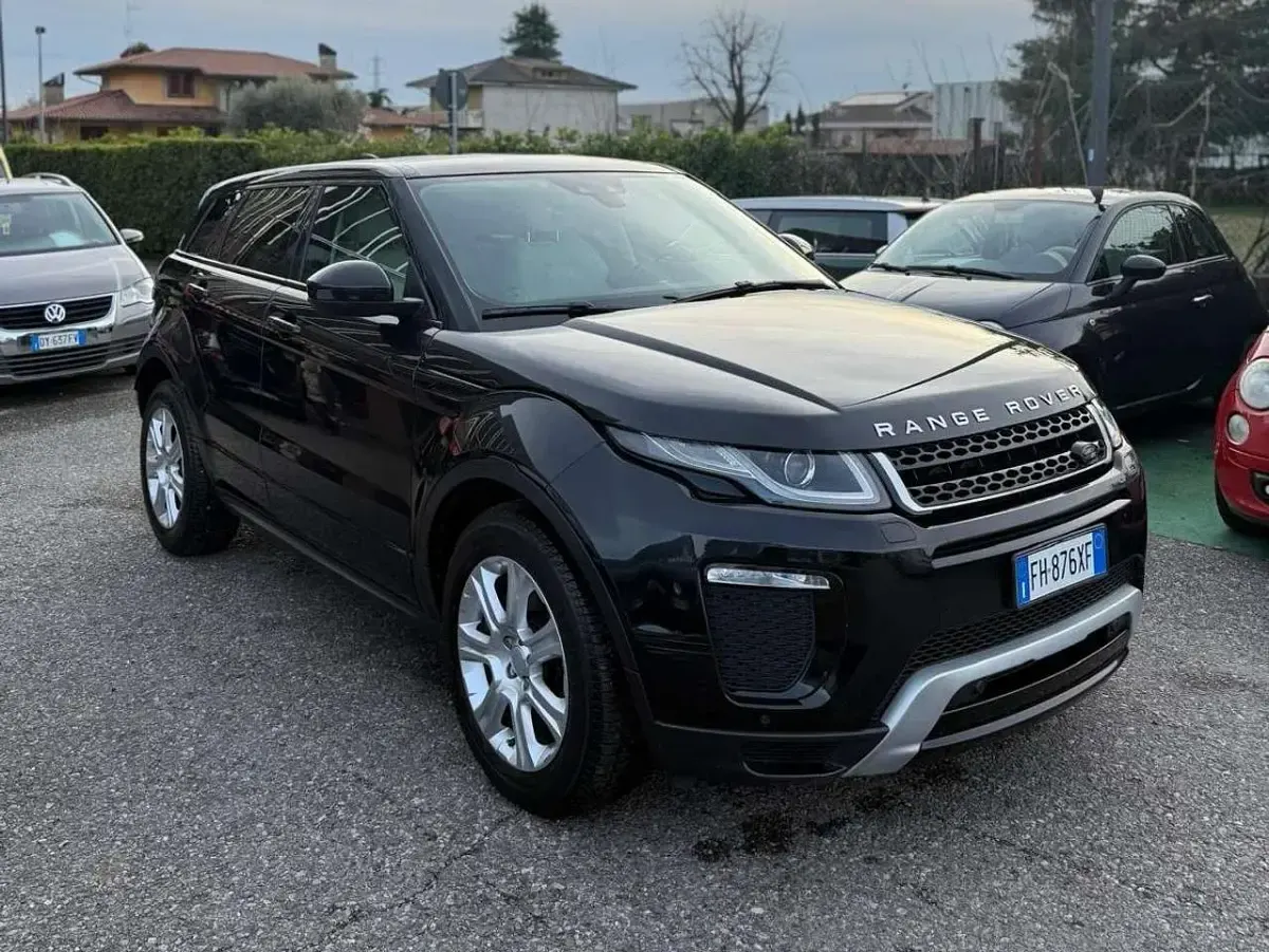 Usado Land Rover Range Rover evoque HSE Dynamic 150 HP (110 kW) 2017 Preto SUV