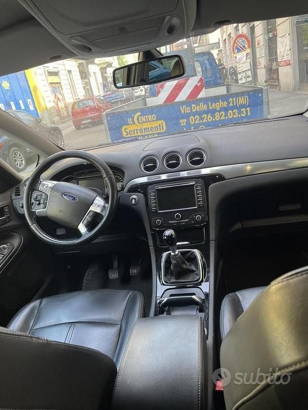 Usata Ford Fusion 80 CV (58 kW) 2006 Verde Utilitaria