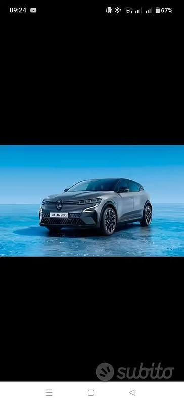 Usata Renault Megane E-Tech 161 kW (220 CV) 2023 Grigio SUV